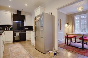 Kitchen- click for photo gallery